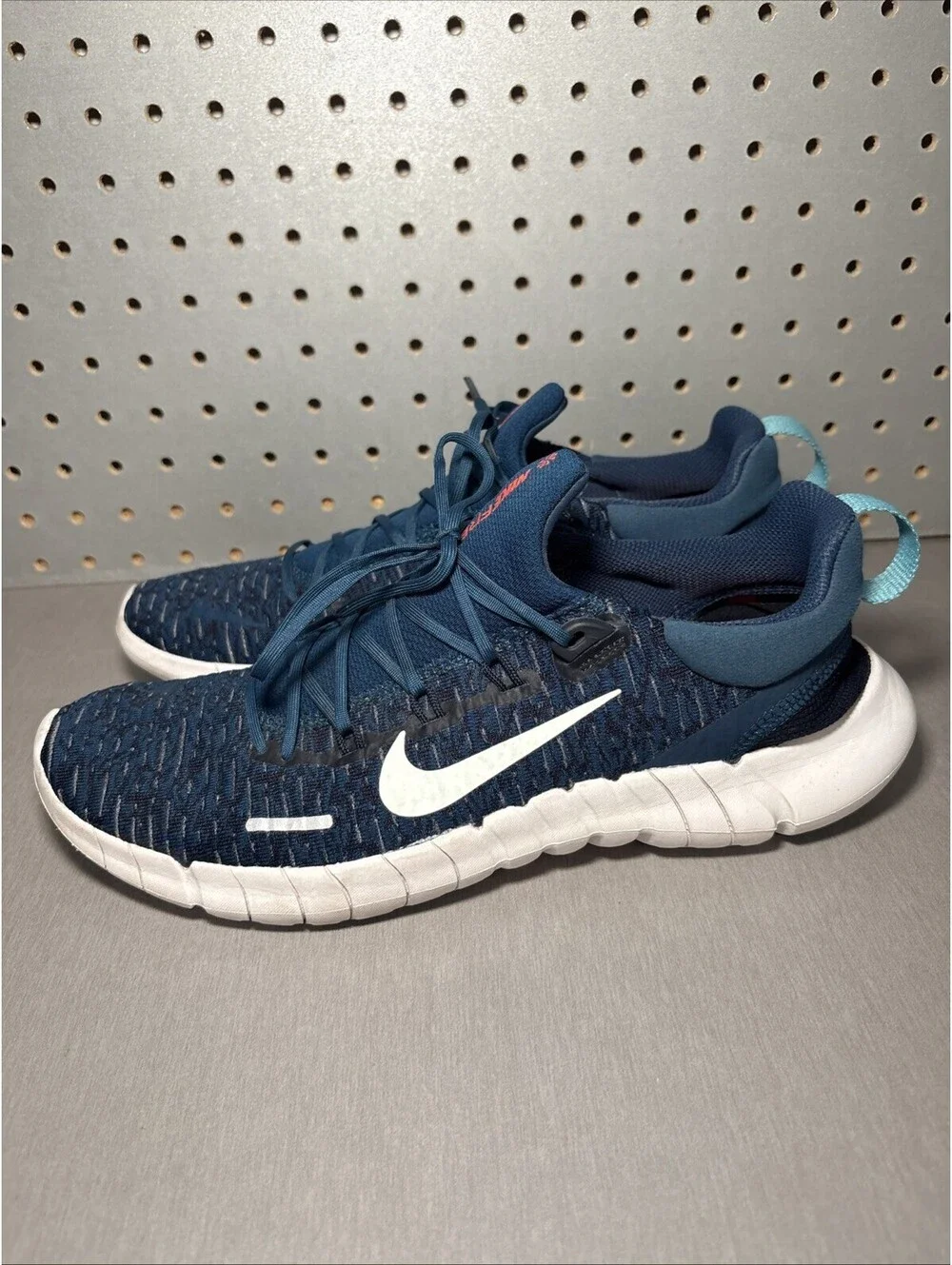 Nike Free Run 5.0 RN Running Shoes Mens Sz 9.5 Blue Comfort Lightweight Sneakers